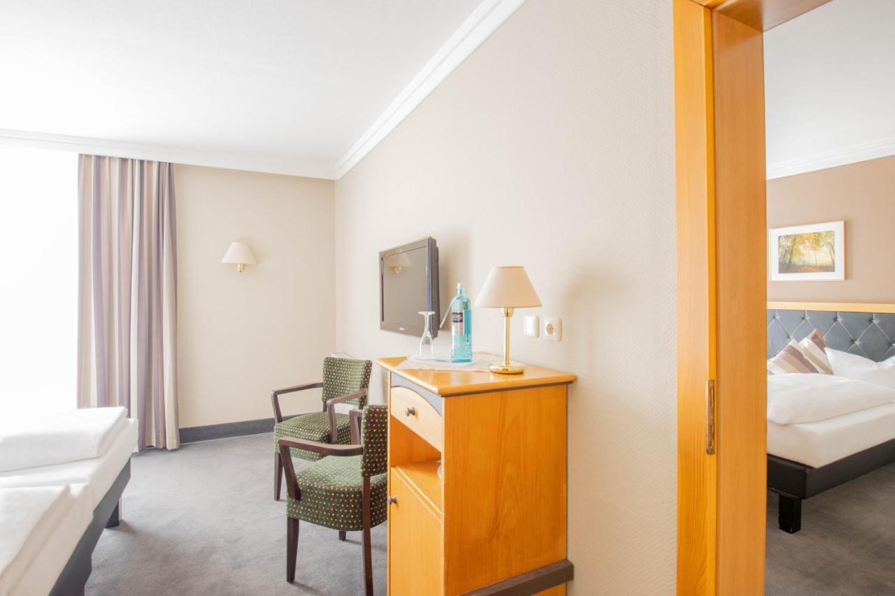 Hotel Tanne Ilmenau Bagian luar foto
