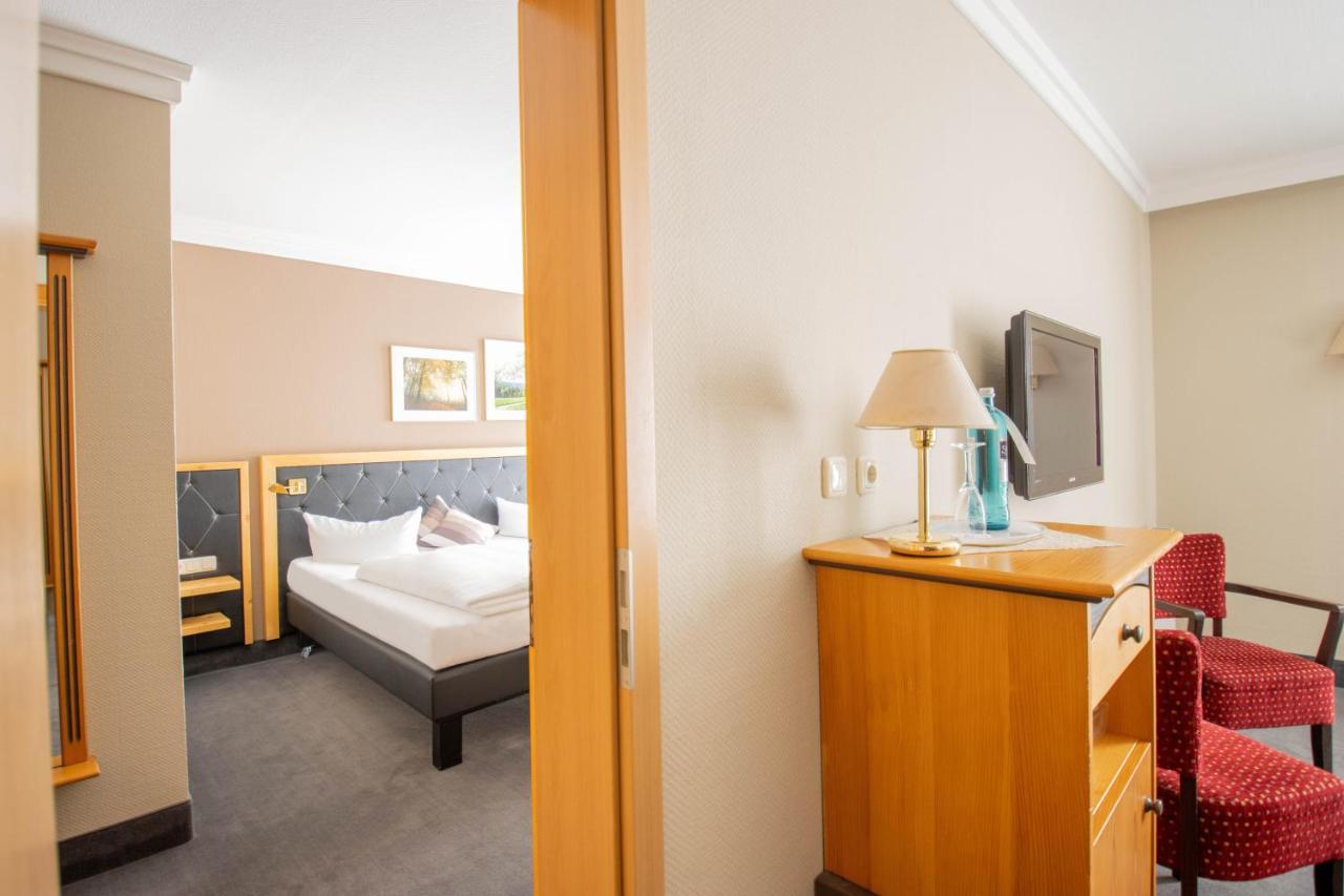 Hotel Tanne Ilmenau Bagian luar foto
