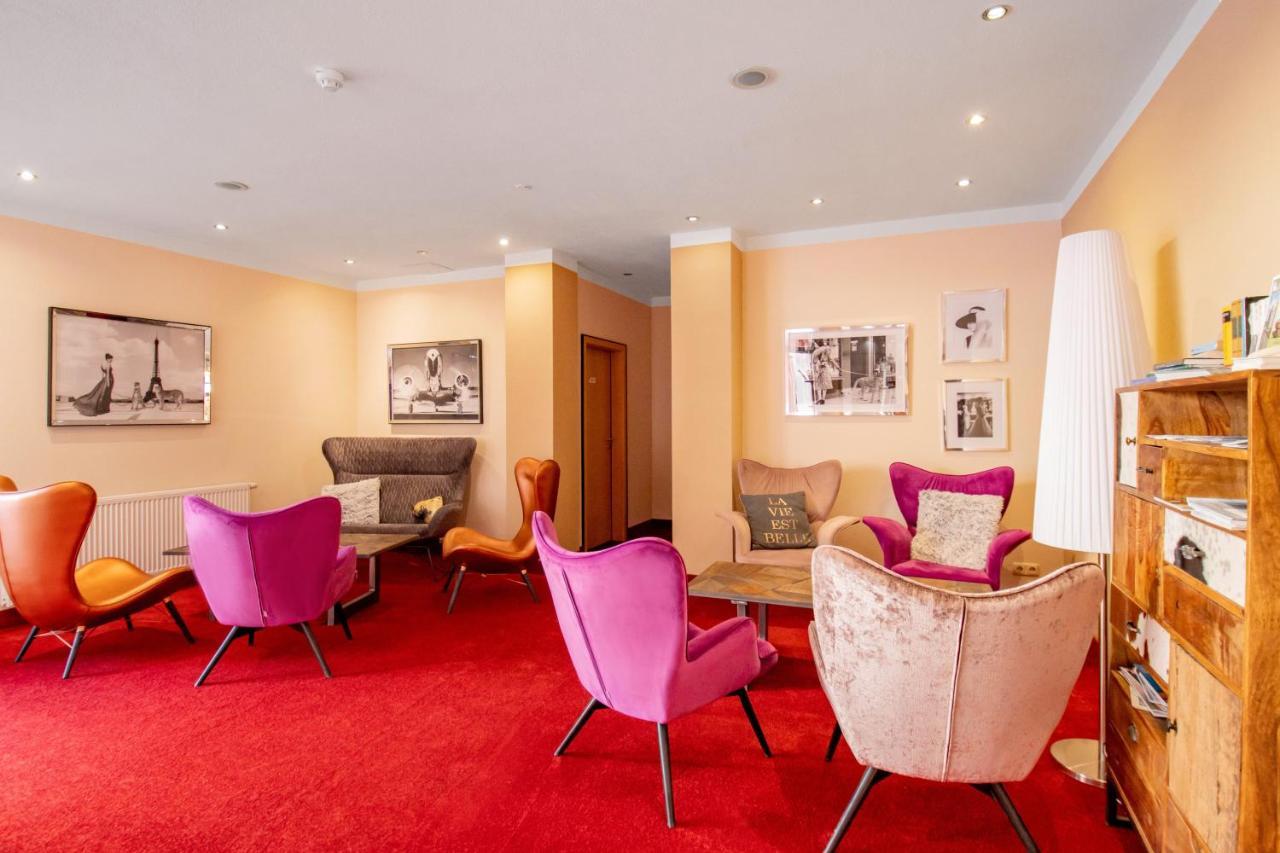 Hotel Tanne Ilmenau Bagian luar foto