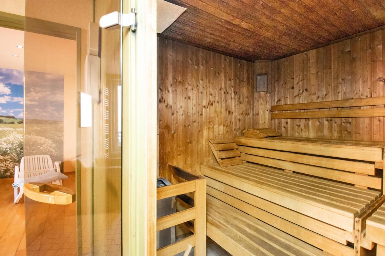 Hotel Tanne Ilmenau Bagian luar foto