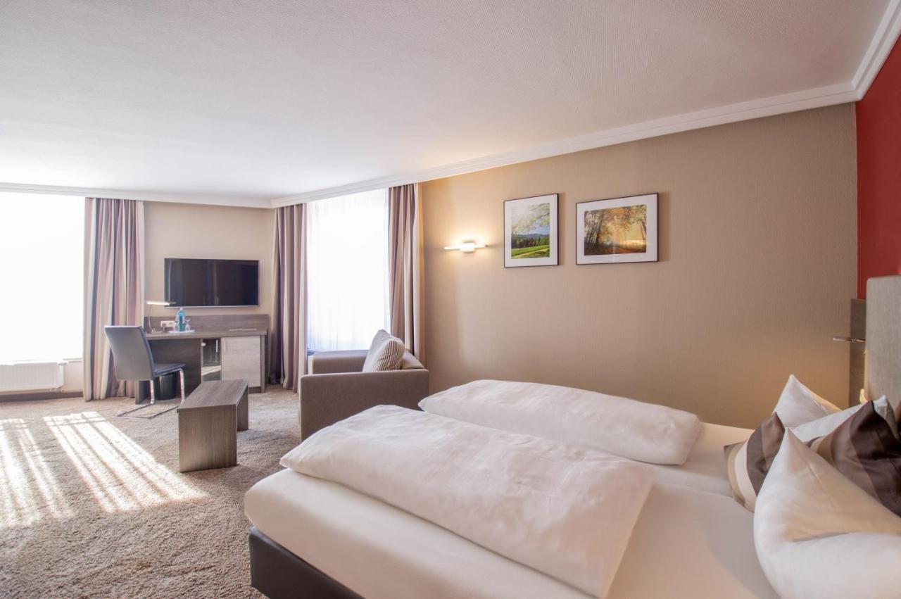 Hotel Tanne Ilmenau Bagian luar foto